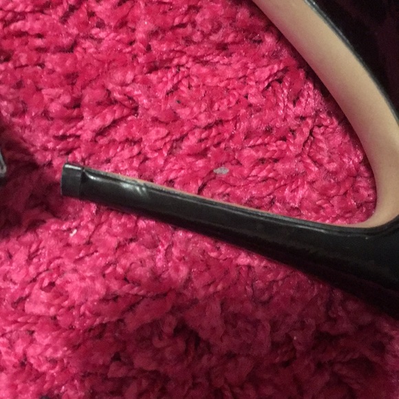 ⬇️REDUCED⬇️Patient Leather Pumps - Picture 5 of 5